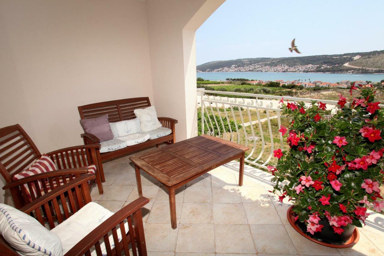Apartman Dinka Trogir Eksteriør billede