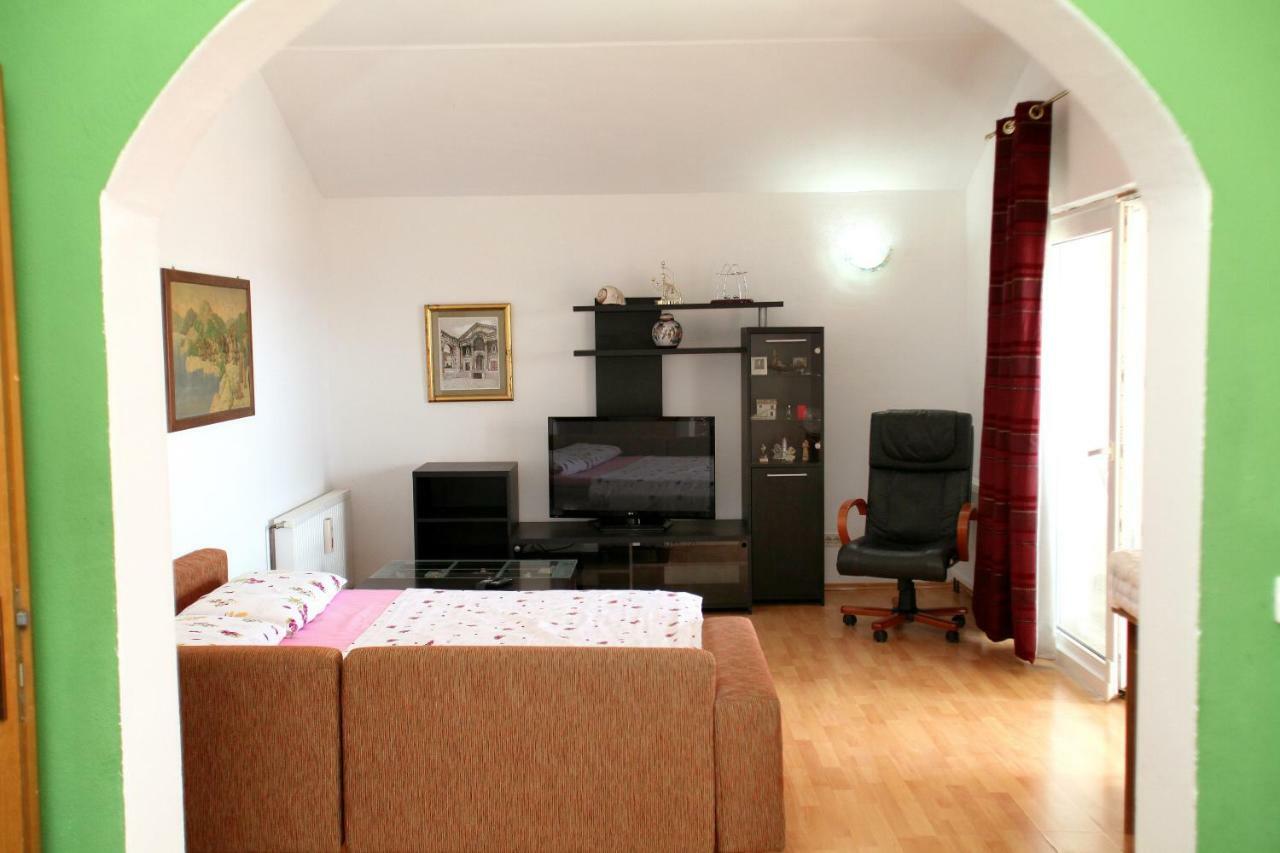 Apartman Dinka Trogir Eksteriør billede