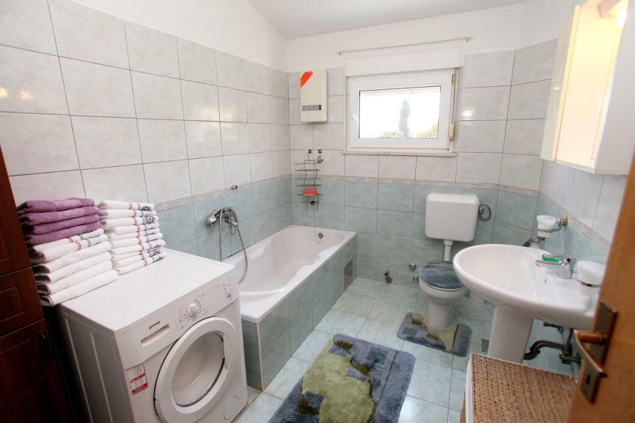 Apartman Dinka Trogir Eksteriør billede