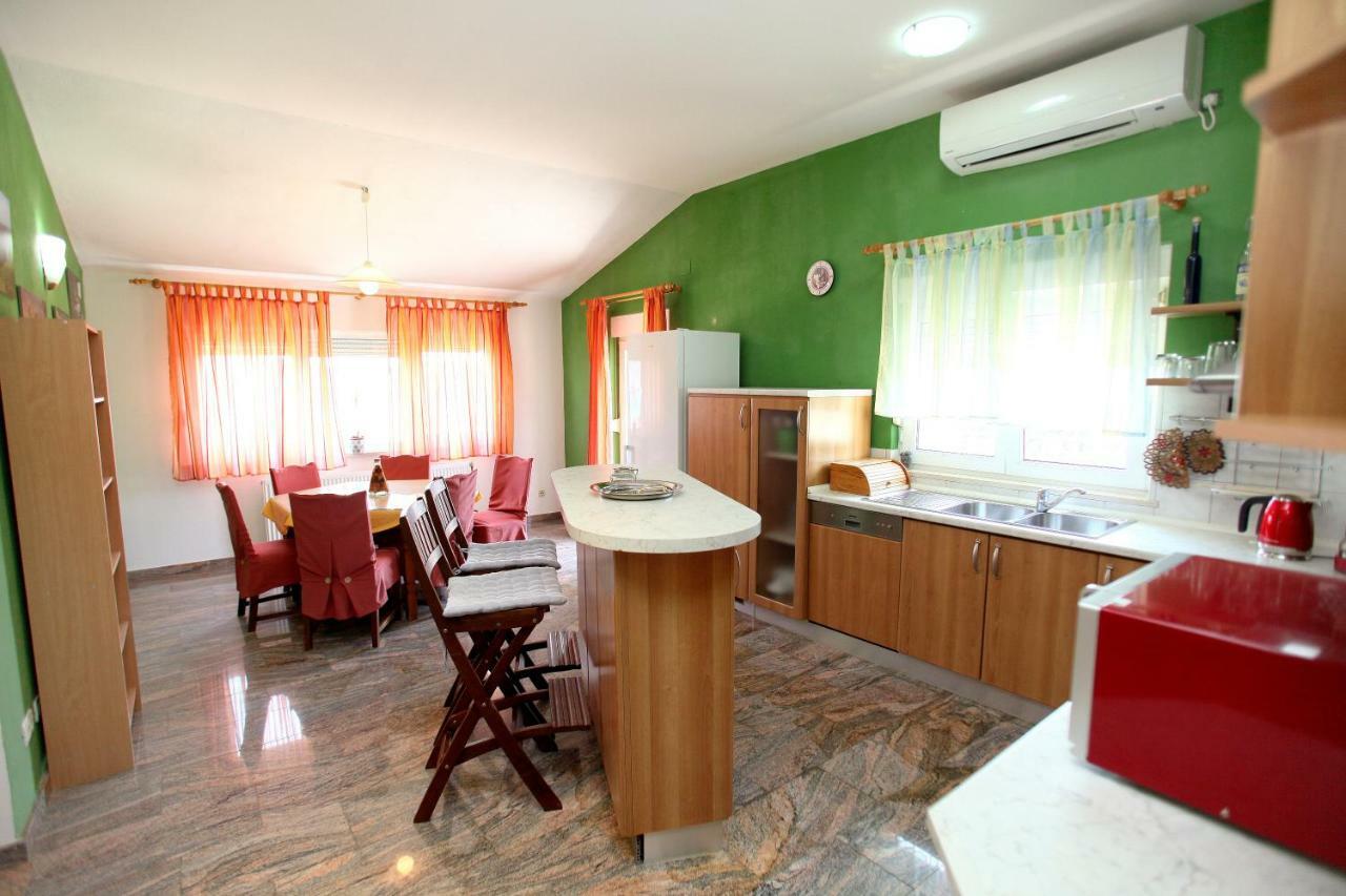 Apartman Dinka Trogir Eksteriør billede
