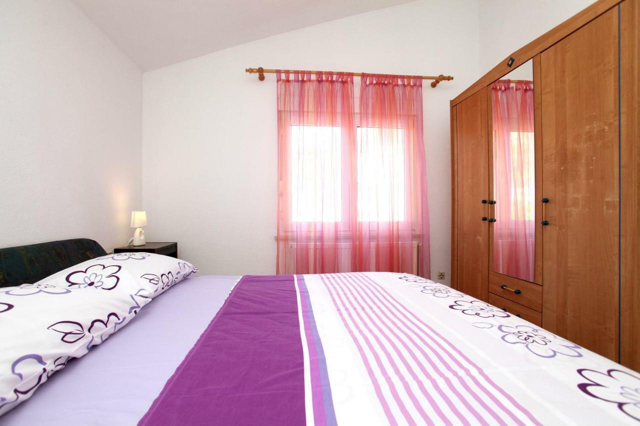Apartman Dinka Trogir Eksteriør billede